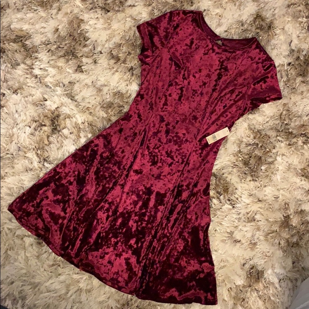 Women’s velvet dress